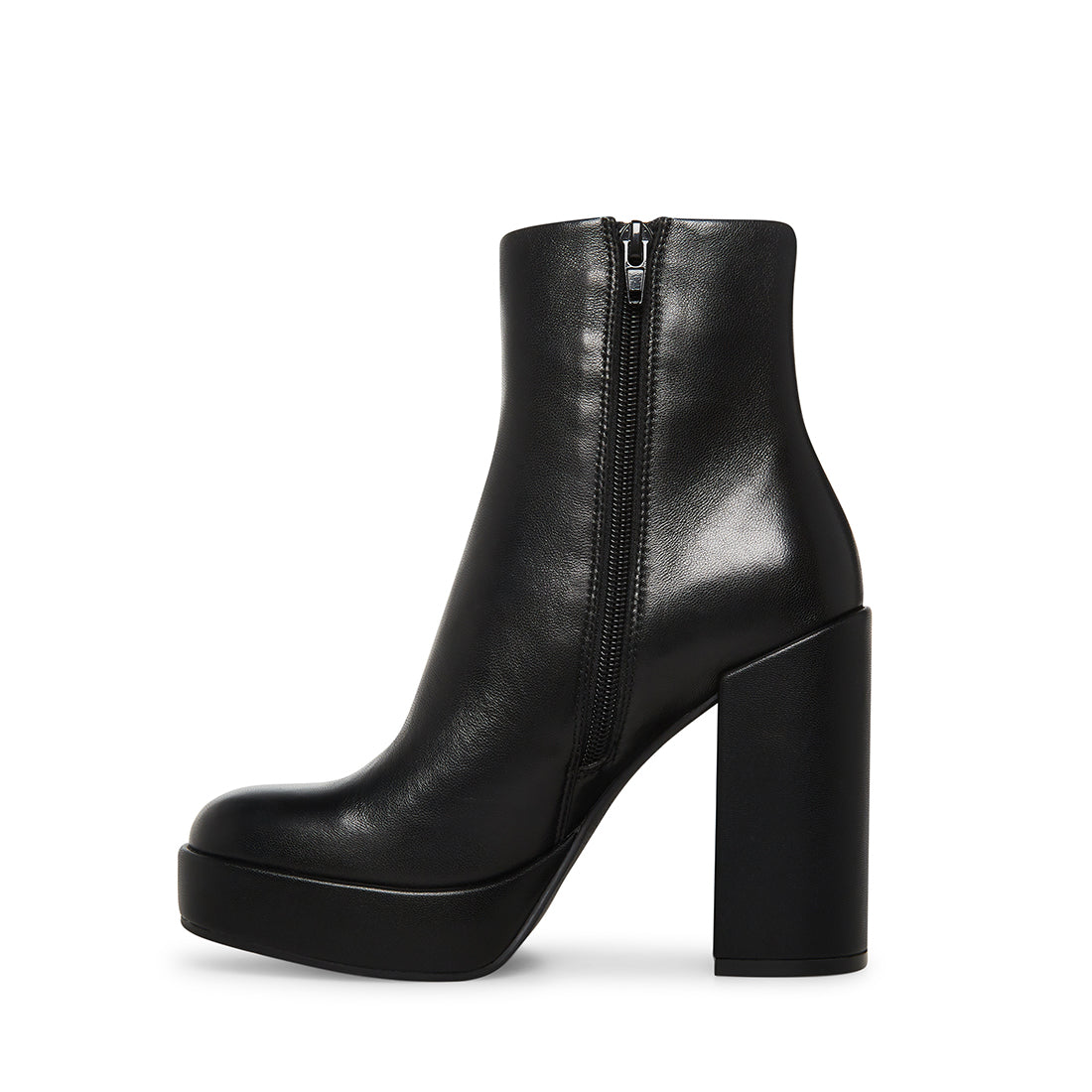 ZENIA BLACK LEATHER - SM REBOOTED