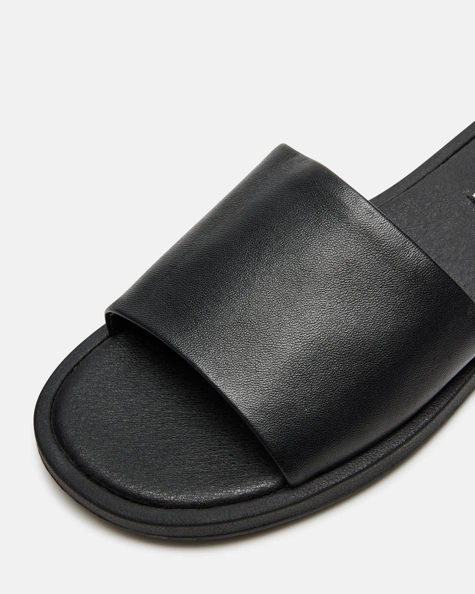 KAYA BLACK LEATHER - SM REBOOTED