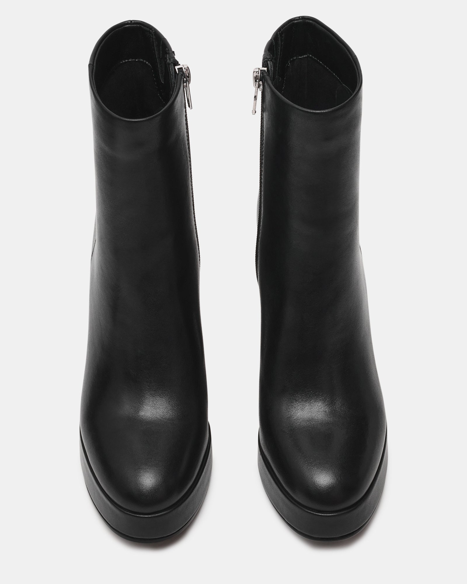TYRA BLACK LEATHER