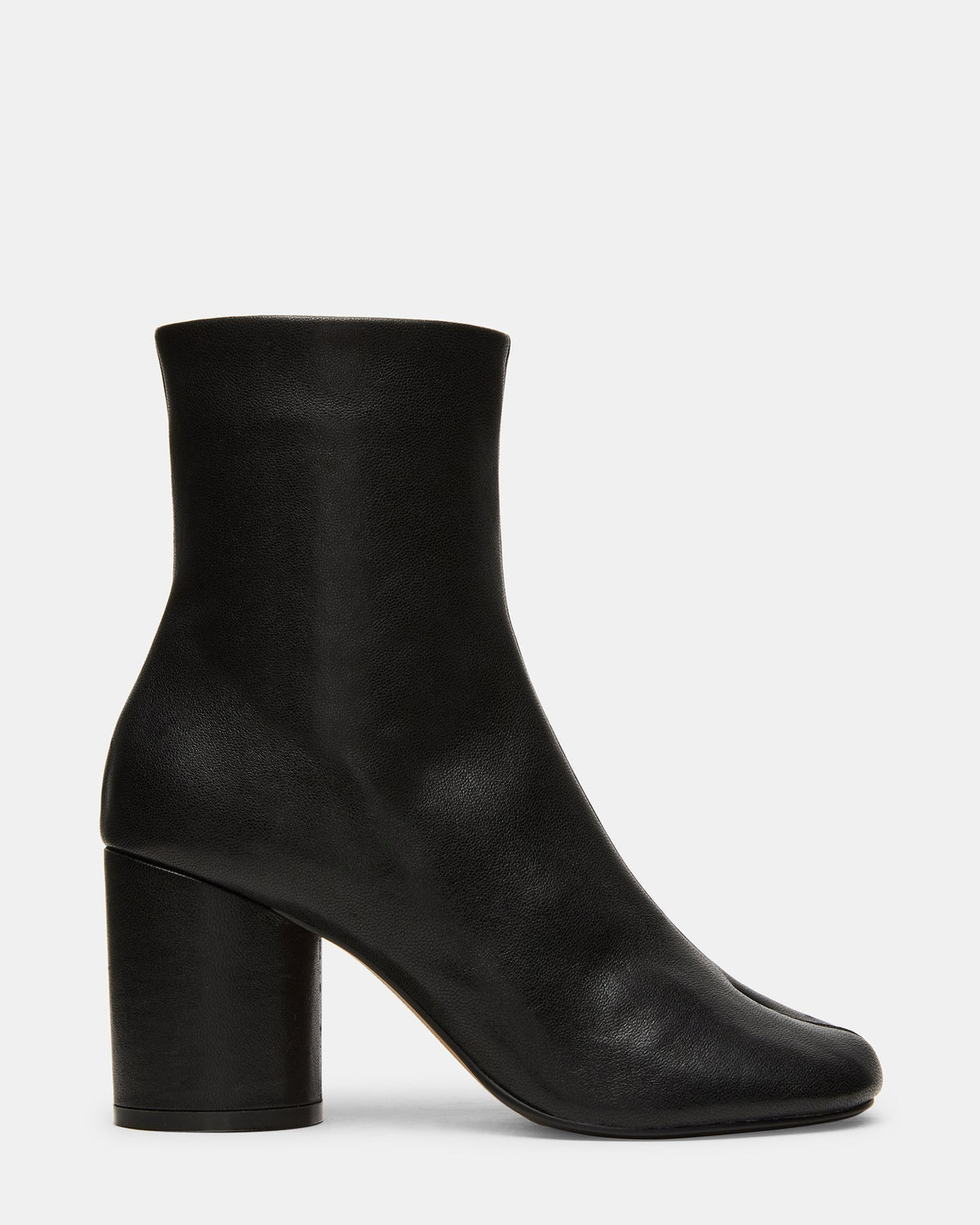 CARO BLACK LEATHER